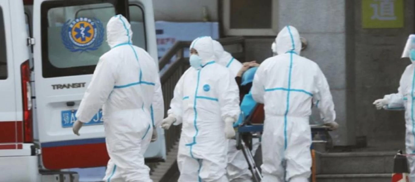 Ειδικός προειδοποιεί: «Ο νέος κοροναϊός μπορεί να είναι μεταδοτικός από απόσταση δύο μέτρων»